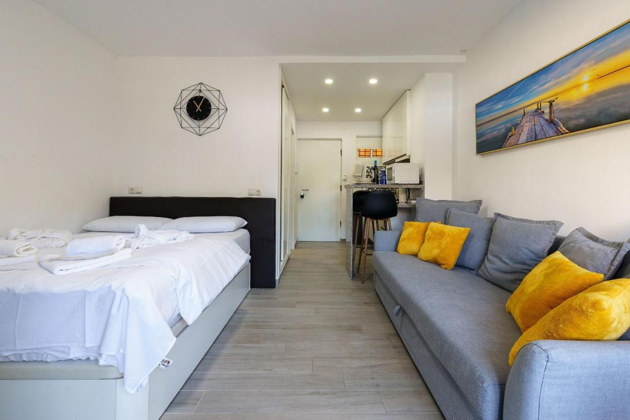 Cosy Studio With Balcony In Bonanza Square Διαμέρισμα Benalmádena Εξωτερικό φωτογραφία